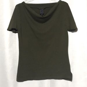 DUE PER DUE Top - Olive Green (NWOT)